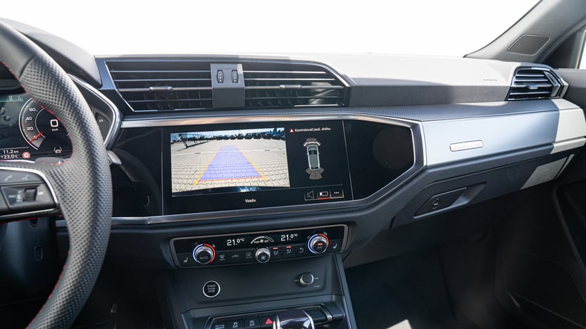 Obrázok Q3 Sportb. Sport edition 40 TFSI quattro