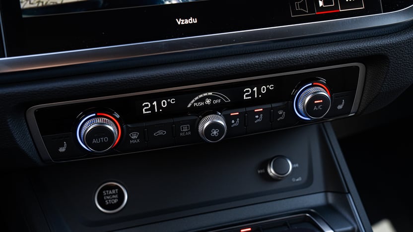 Obrázok Q3 Sportb. Sport edition 40 TFSI quattro