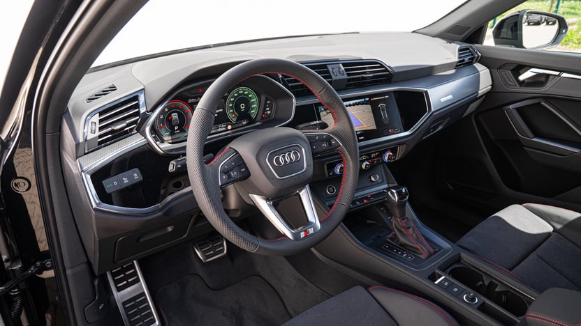 Obrázok Q3 Sportb. Sport edition 40 TFSI quattro