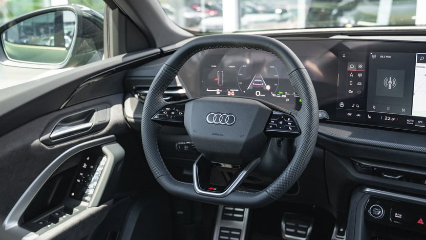 Obrázok Q5 SUV TDI quattro 150kW STR
