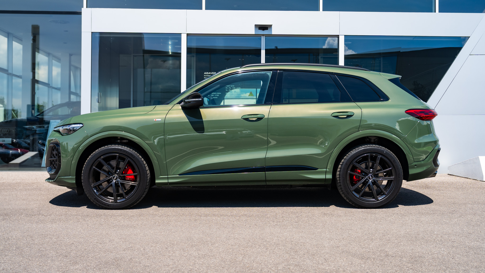 Obrázok Q5 SUV TDI quattro 150kW STR