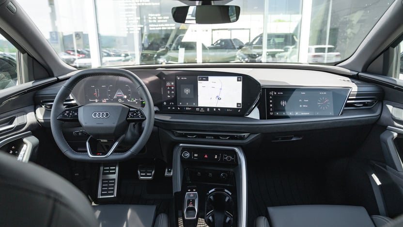 Obrázok Q5 SUV TDI quattro 150kW STR