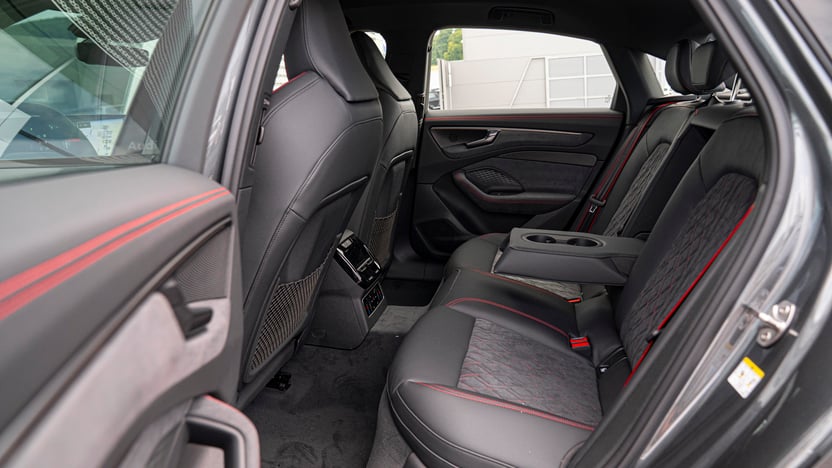 Obrázok A6 Limuzína TDI quattro 150kW STR