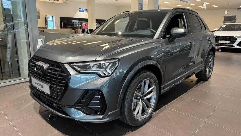 Obrázok Q3 Sport edition 40 TFSI quattro STR