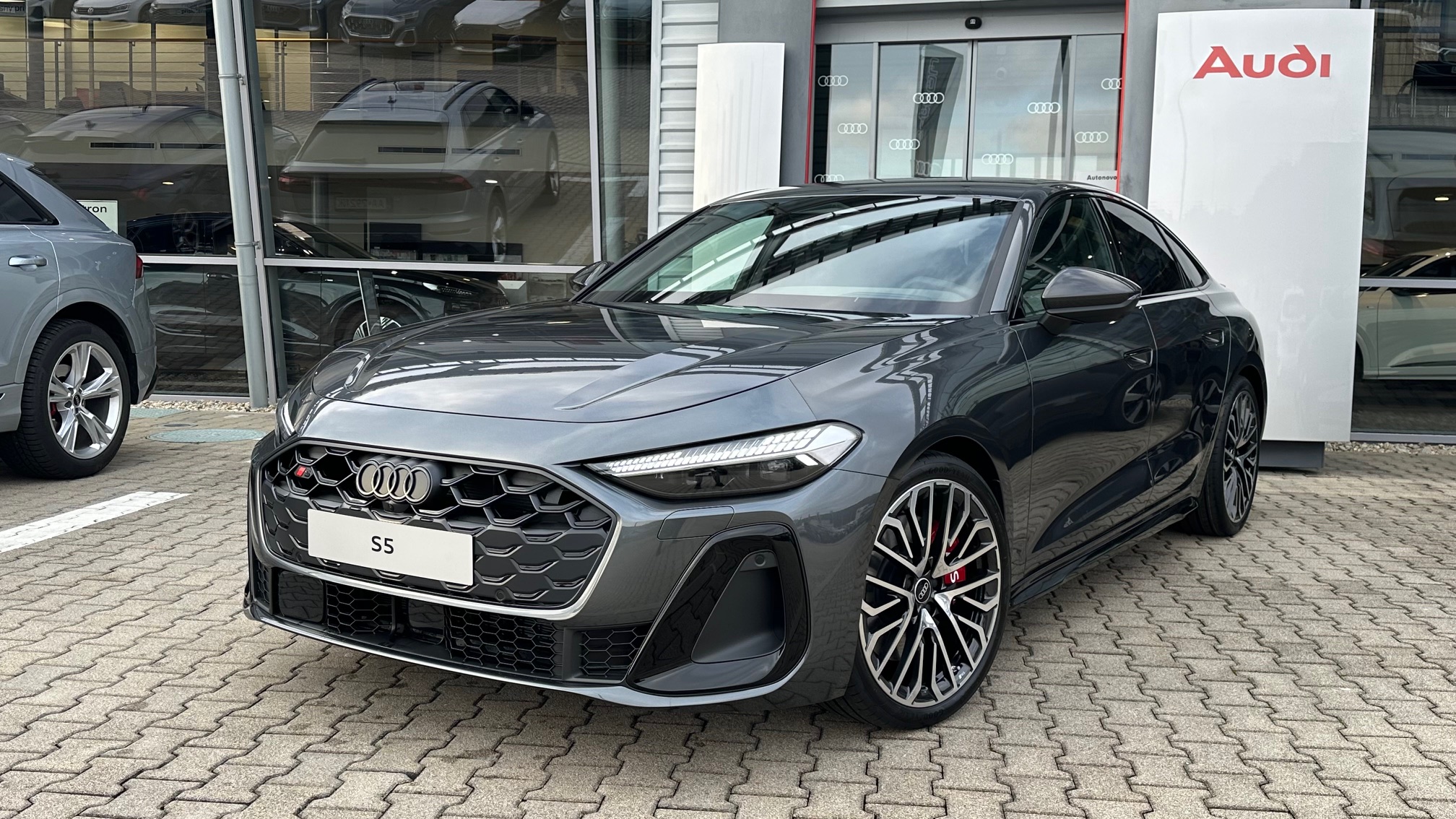 Obrázok S5 Limuzína TFSI quattro STR