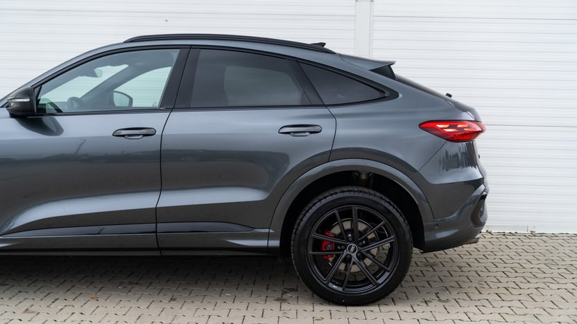 Obrázok Q5 Sportback TDI quattro 150kW STR