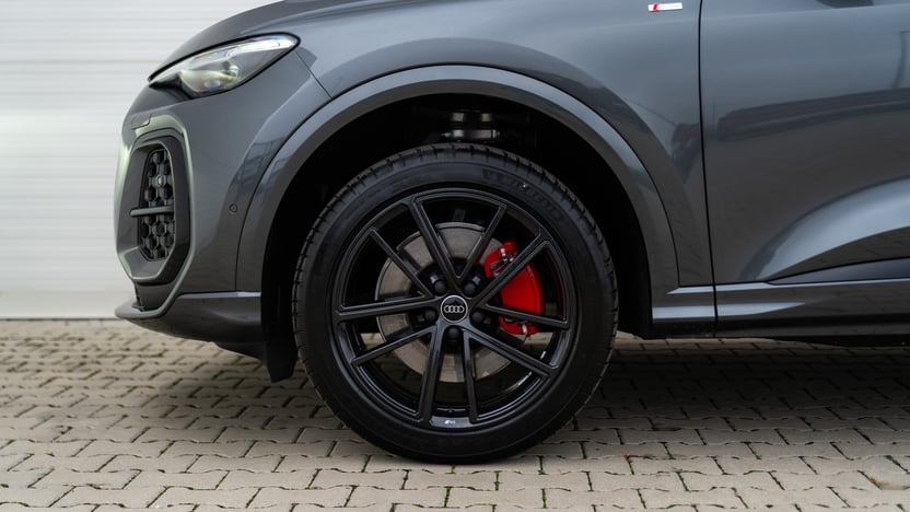 Obrázok Q5 Sportback TDI quattro 150kW STR