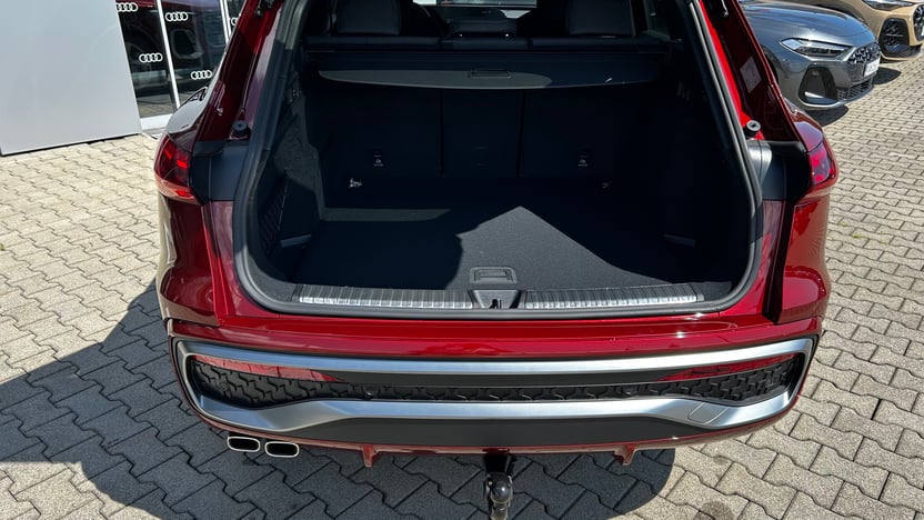 Obrázok Q5 SUV TDI quattro 150kW STR