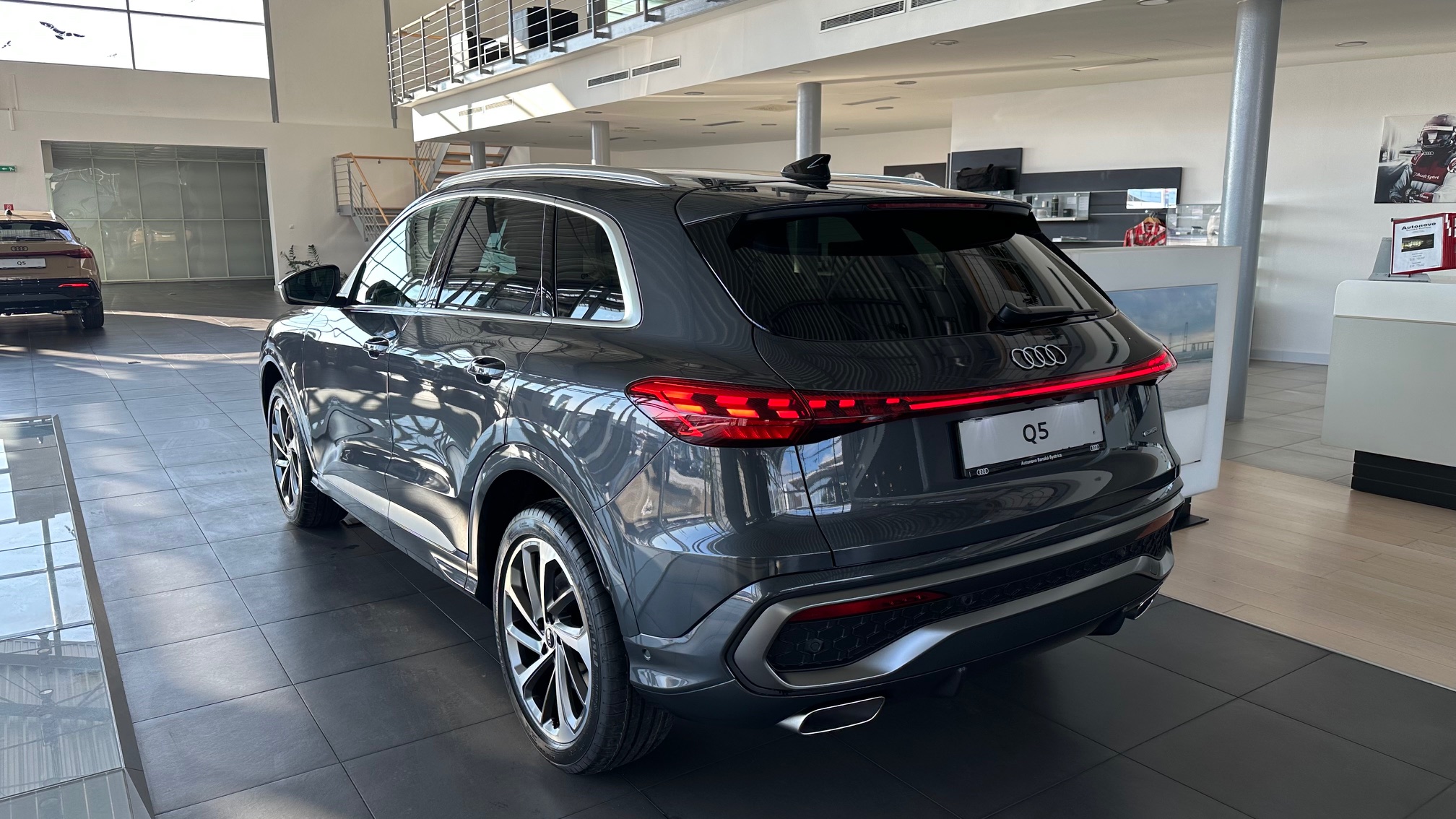 Obrázok Q5 SUV TFSI quattro 150kW STR