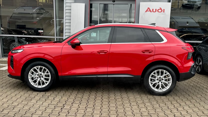 Obrázok Q3 SUV TFSI 110kW
