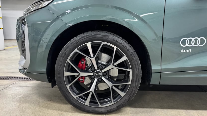 Obrázok Q3 SUV TFSI quattro 195kW