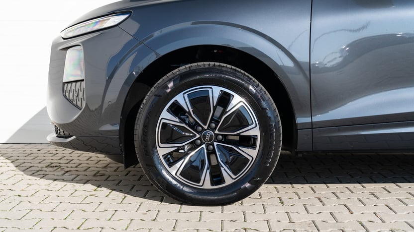 Obrázok Q3 SUV TFSI 110kW