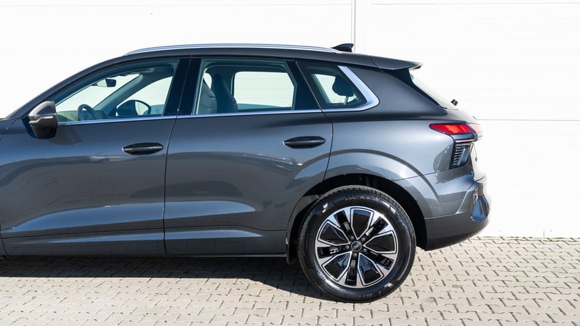 Obrázok Q3 SUV TFSI 110kW