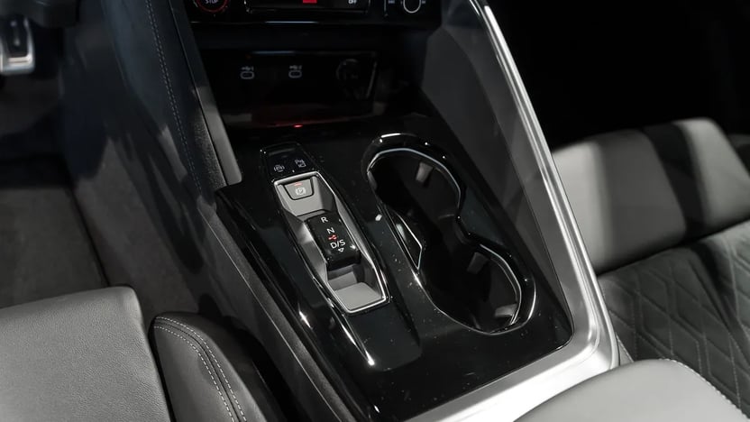 Obrázok Q5 SUV TDI quattro 150kW STR