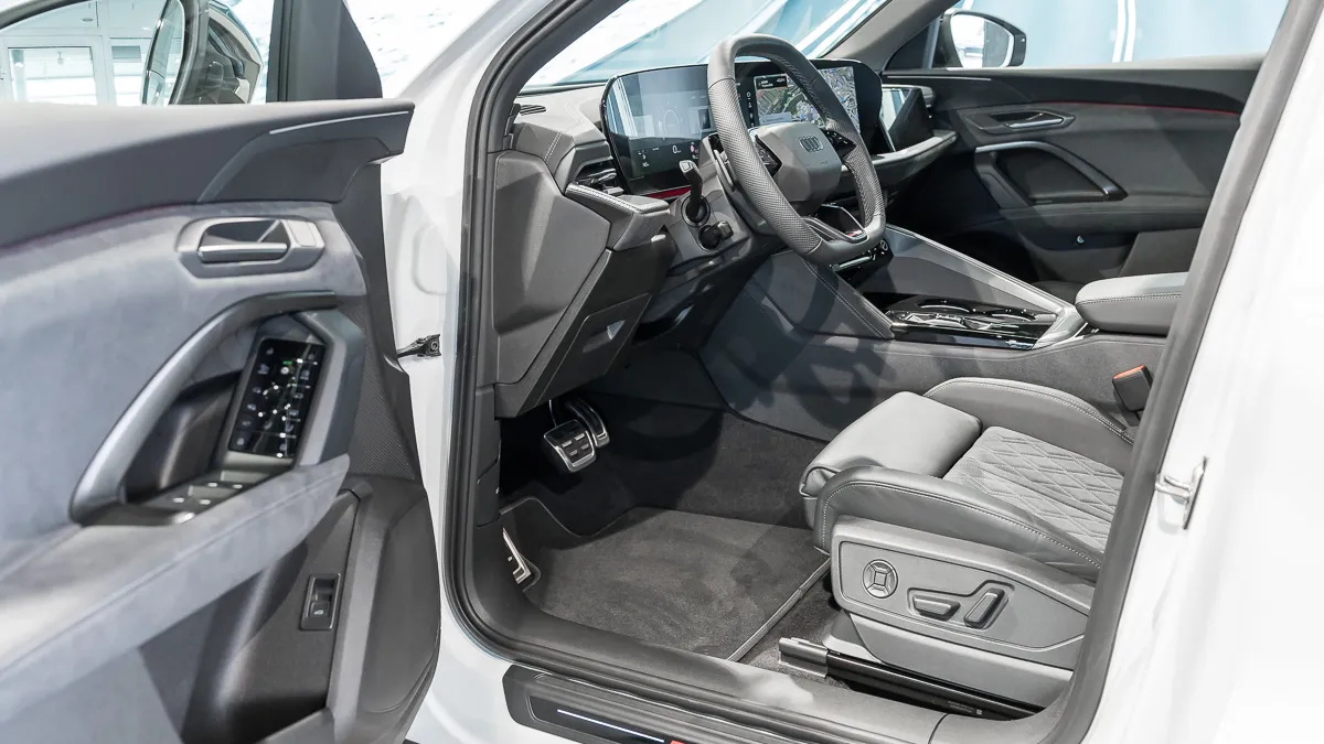 Obrázok Q5 SUV TDI quattro 150kW STR