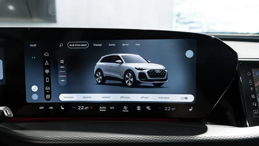 Obrázok Q5 SUV TDI quattro 150kW STR