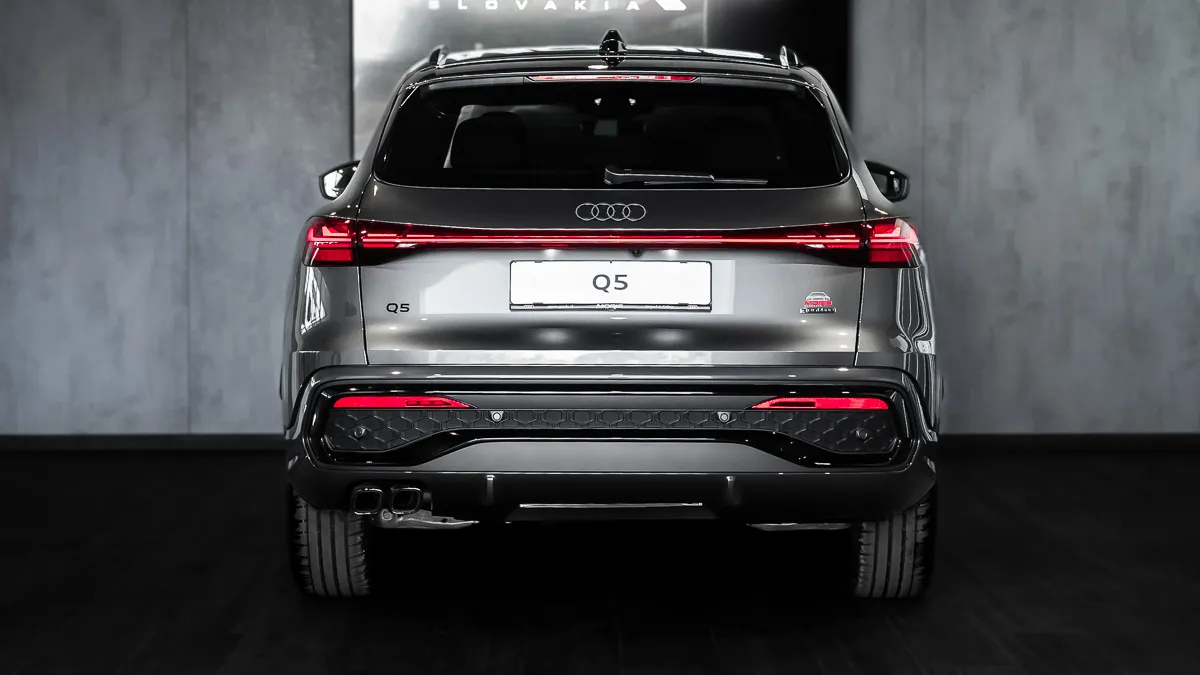 Obrázok Q5 SUV TDI quattro 150kW STR