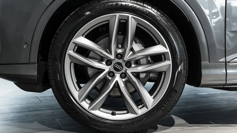 Obrázok Q7 SUV S line TDI quattro 210kW