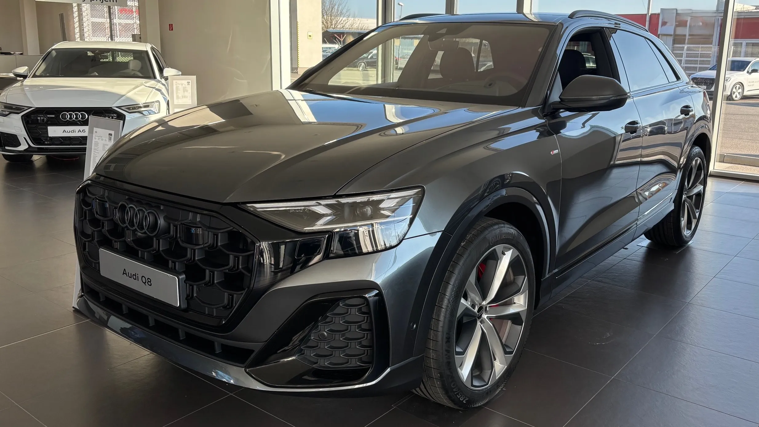 Obrázok Q8 SUV TDI quattro 210kW