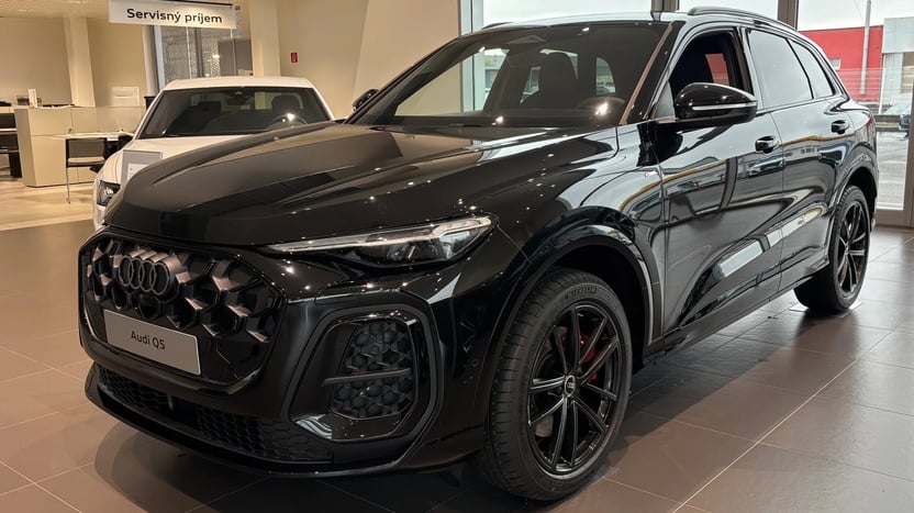 Obrázok Q5 SUV TDI quattro 150kW STR