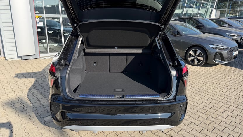 Obrázok Q3 SUV TFSI quattro 150kW