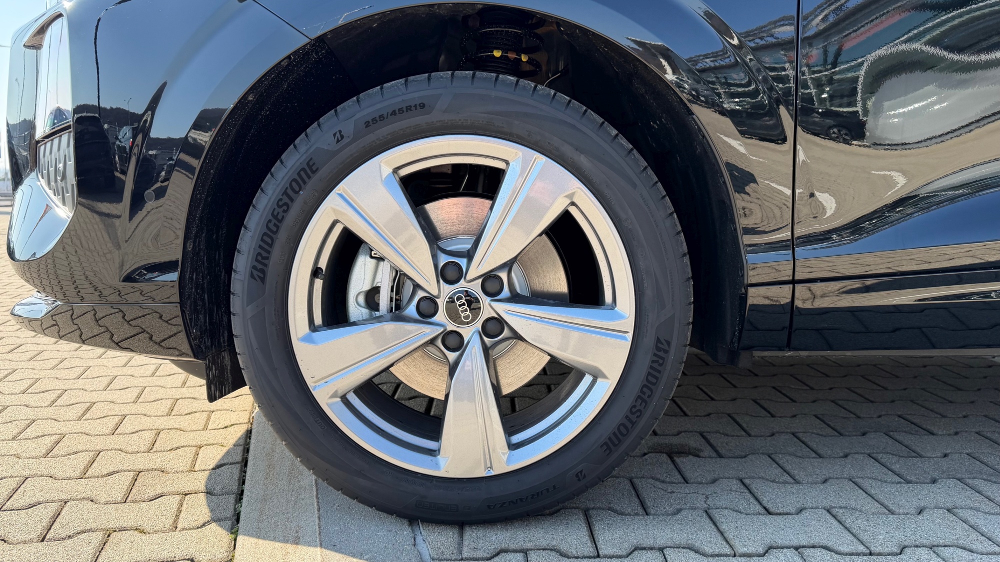 Obrázok Q3 SUV TFSI quattro 150kW