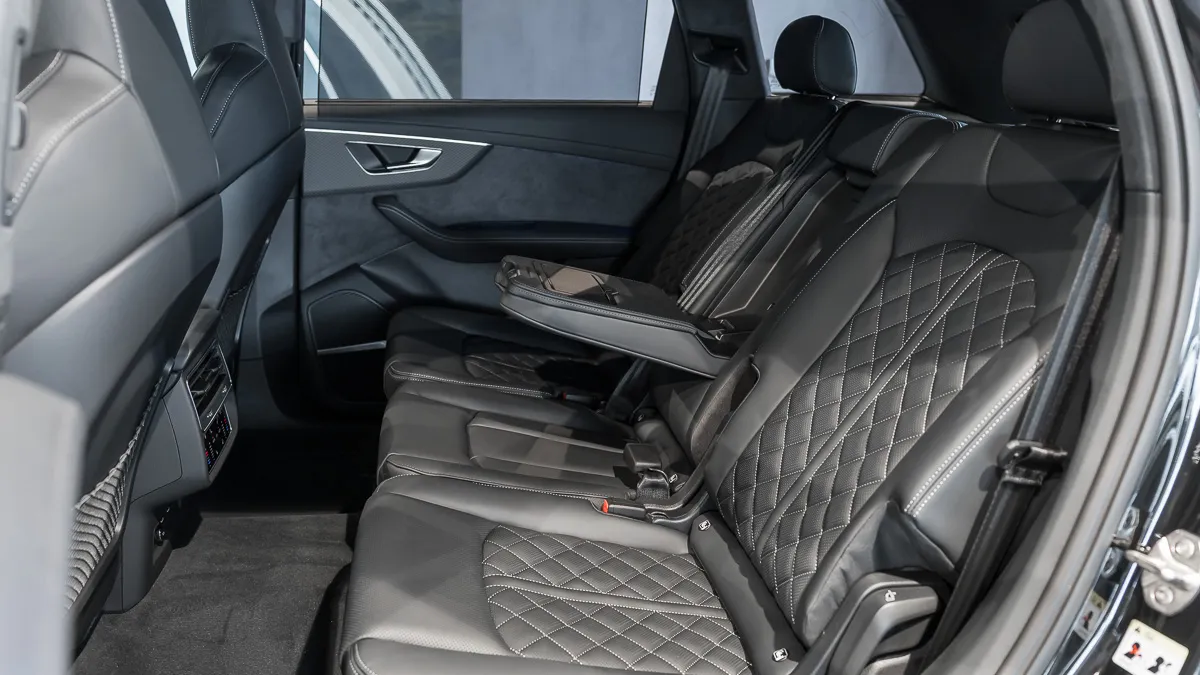 Obrázok Q7 SUV S line TDI quattro 210kW