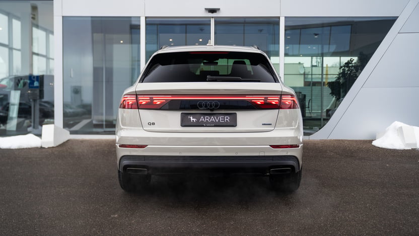Obrázok Q8 SUV TDI quattro 210kW