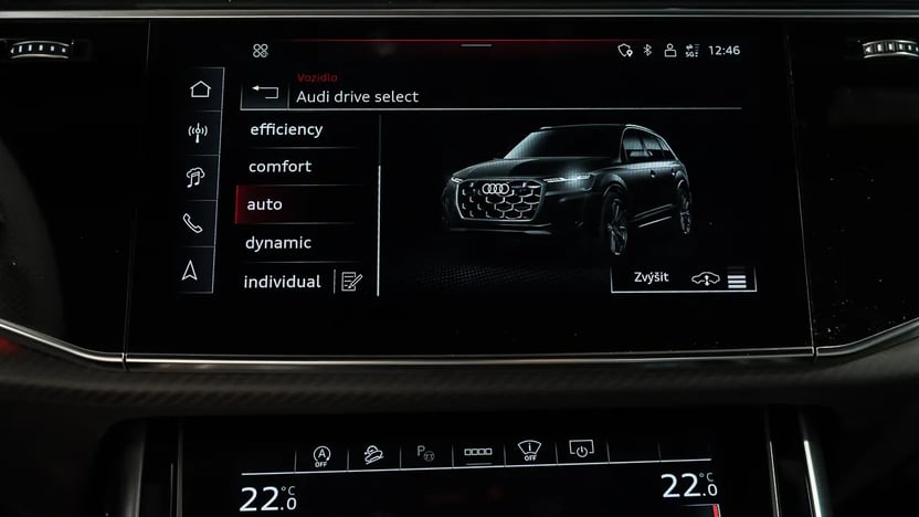 Obrázok Q7 SUV S line TDI quattro 210kW