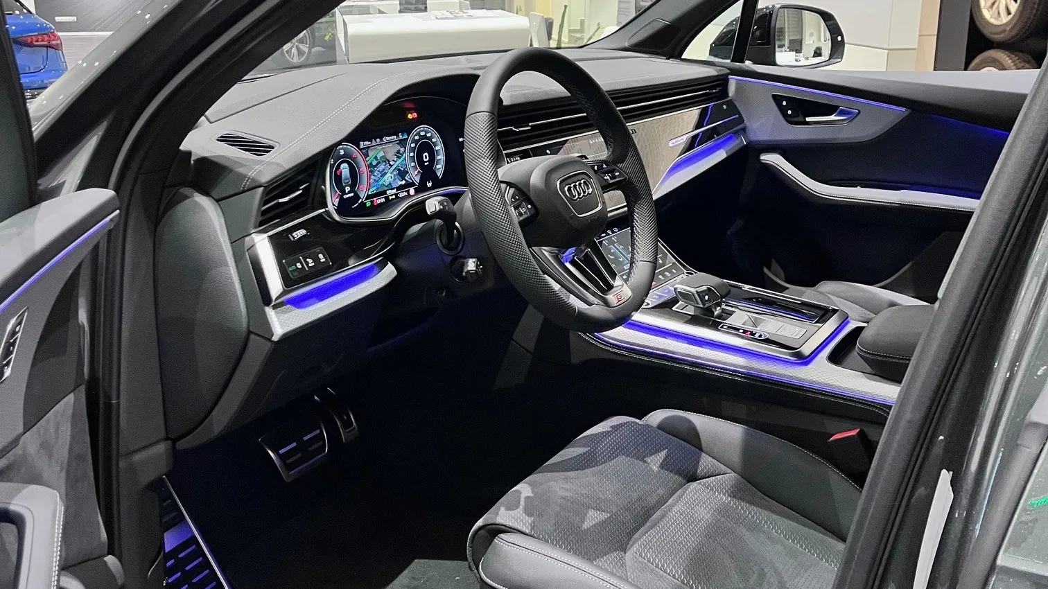 Obrázok Q7 SUV S line TDI quattro 210kW