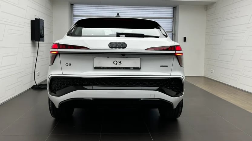 Obrázok Q3 Sportback TFSI quattro 150kW