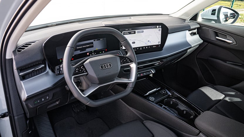 Obrázok Q3 SUV e-hybrid 200kW