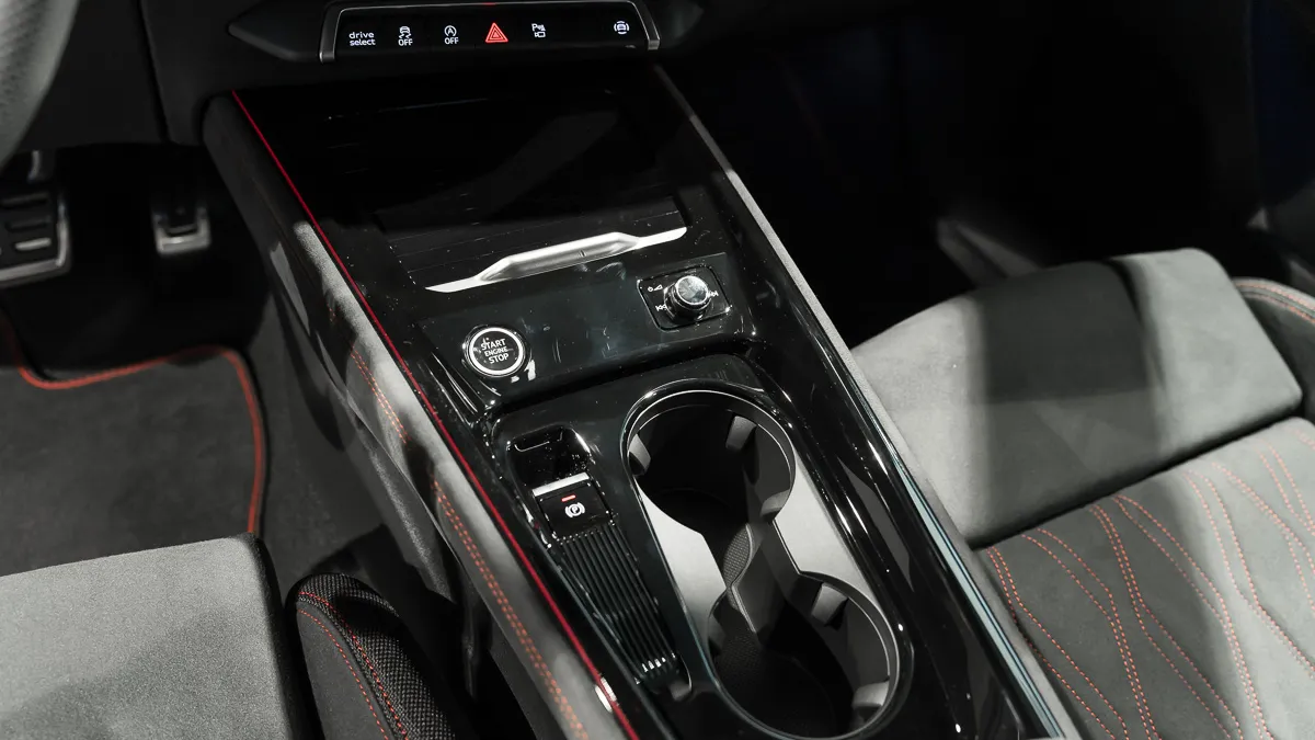 Obrázok Q3 Sportback TFSI quattro 195kW