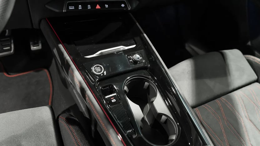 Obrázok Q3 Sportback TFSI quattro 195kW