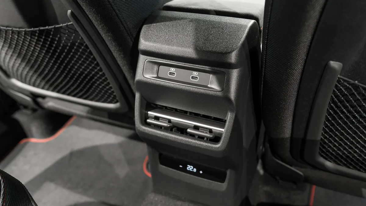 Obrázok Q3 Sportback TFSI quattro 195kW