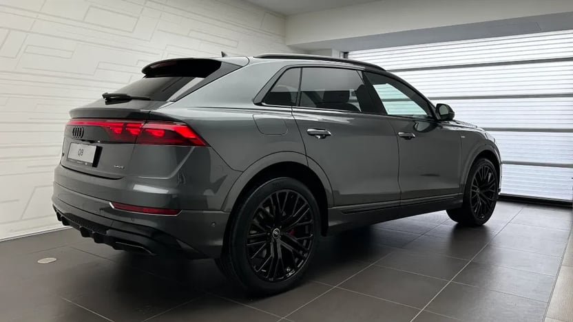 Obrázok Q8 SUV TDI quattro 210kW