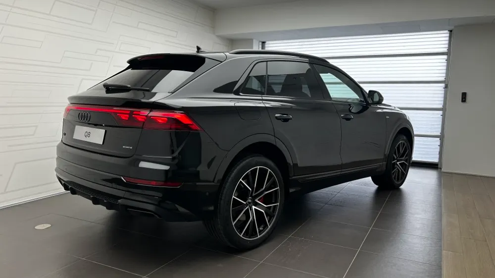 Obrázok Q8 SUV TDI quattro 210kW