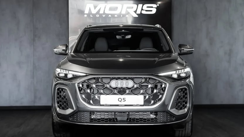 Obrázok Q5 SUV e-hybrid quattro 220kW STR