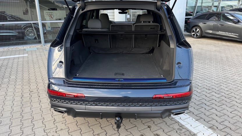 Obrázok Q7 SUV S line TDI quattro 210kW