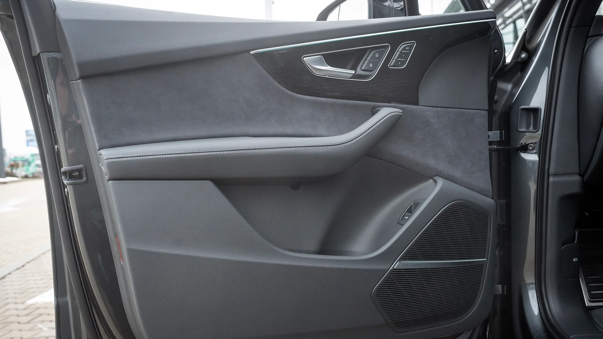 Obrázok Q7 SUV S line TFSI quattro 250kW