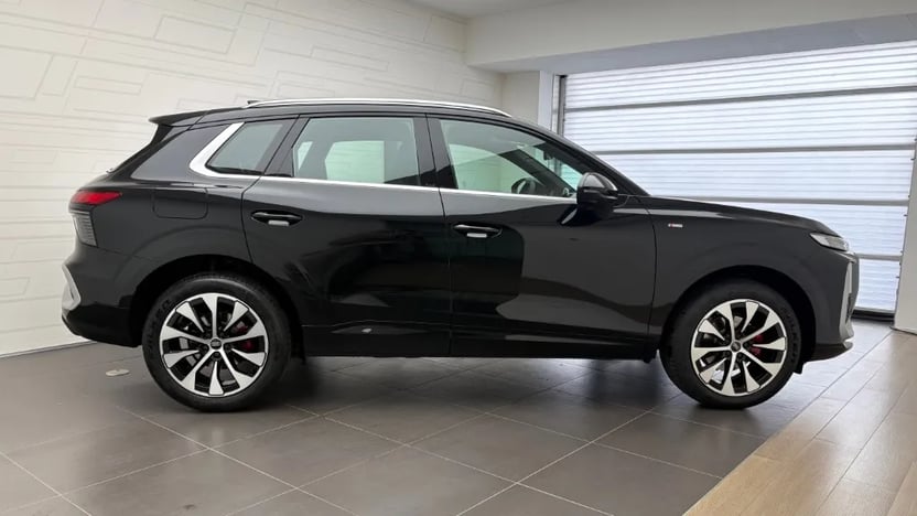 Obrázok Q3 SUV TFSI 110kW