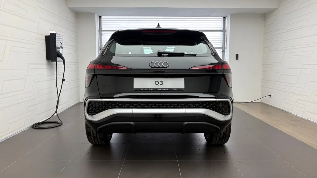 Obrázok Q3 SUV TFSI 110kW