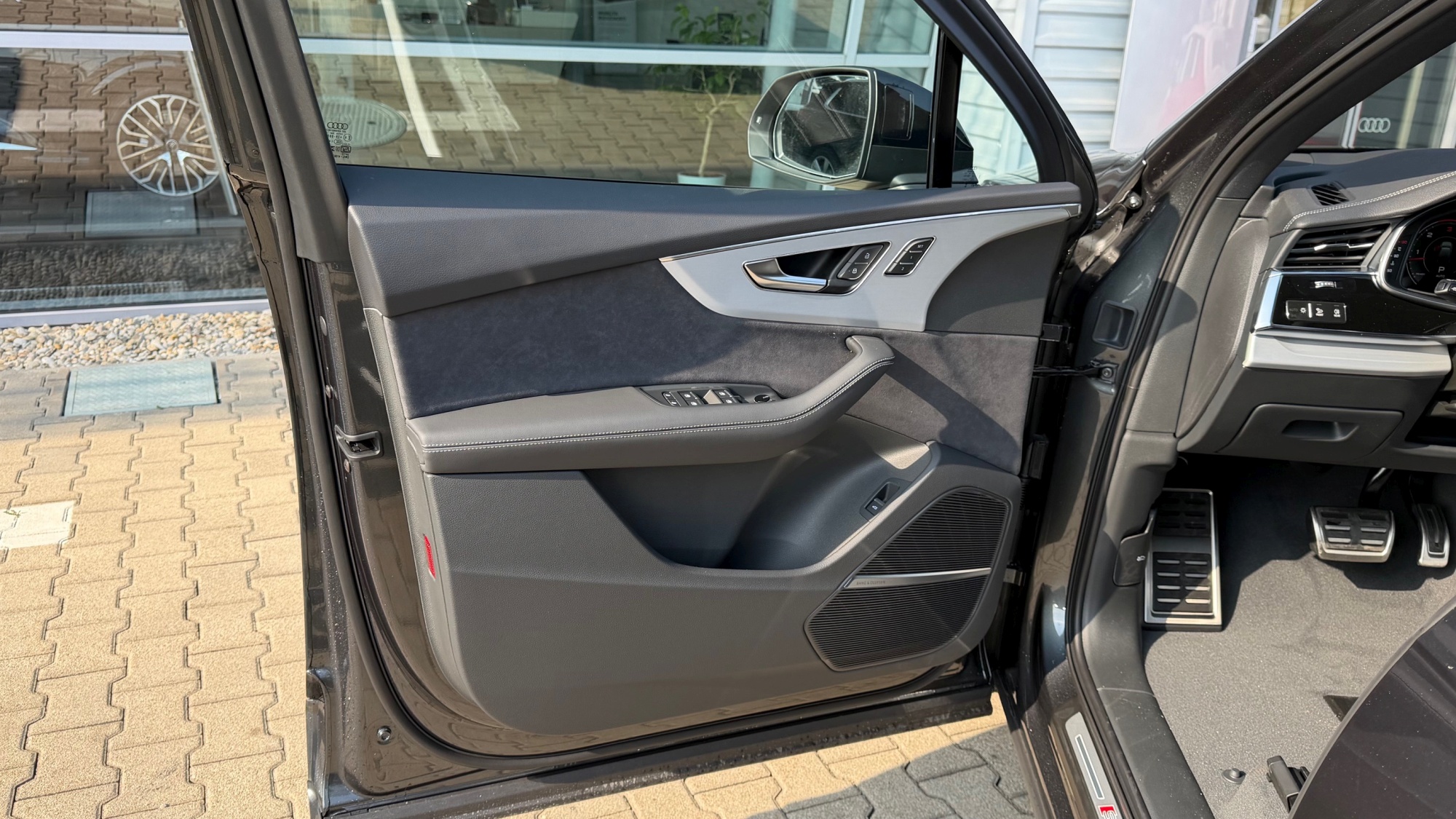 Obrázok Q7 SUV S line TDI quattro 210kW