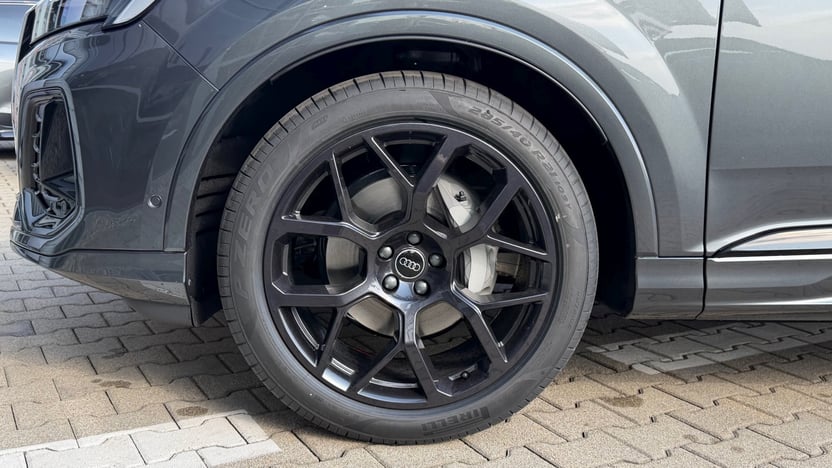 Obrázok Q7 SUV S line TDI quattro 210kW