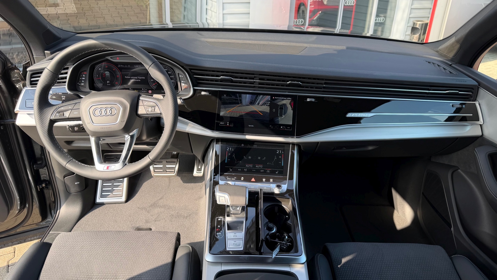 Obrázok Q7 SUV S line TDI quattro 210kW