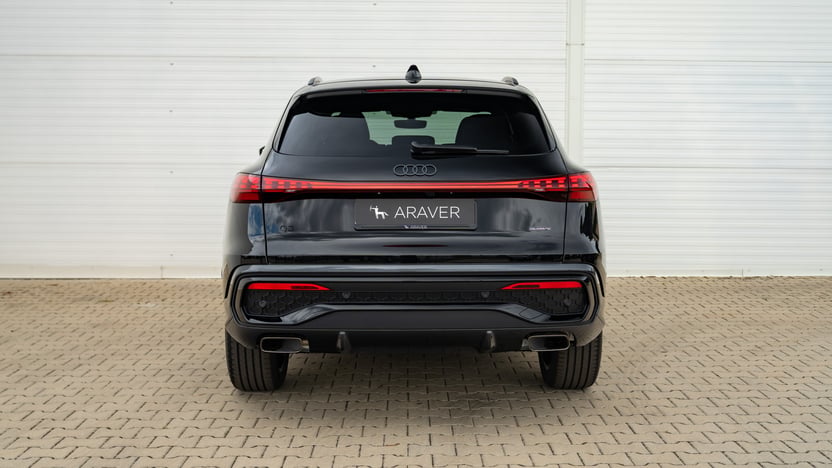 Obrázok Q5 SUV TFSI quattro 150kW STR