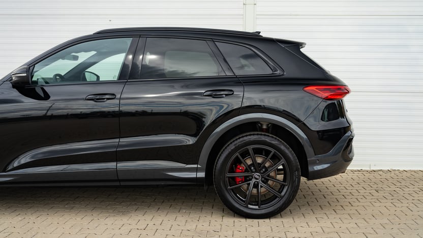 Obrázok Q5 SUV TFSI quattro 150kW STR
