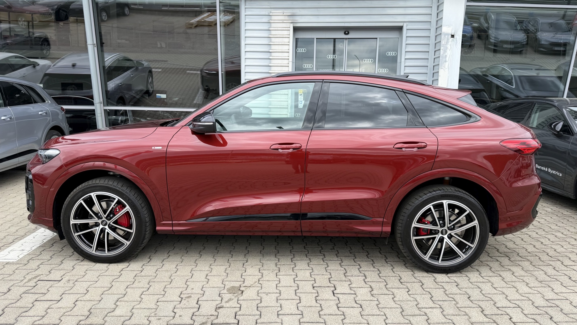 Obrázok Q5 Sportback TFSI quattro 150kW STR