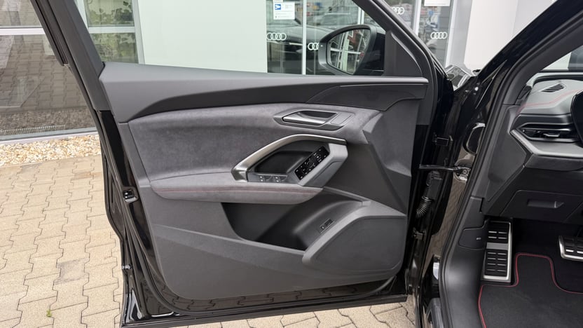 Obrázok Q5 Sportback TDI quattro 150kW STR