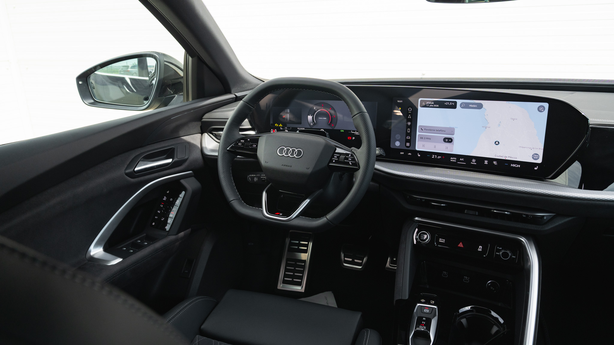 Obrázok Q5 SUV TDI quattro 150kW STR